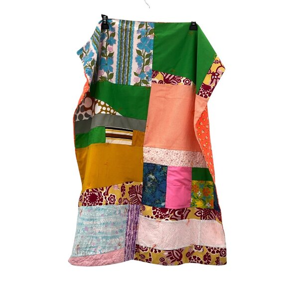 Vintage Handmade Patchwork Quilt Small Lap Blanket Cottagecore Decor Used - Picture 3 of 9